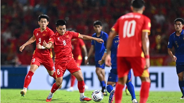 OK9 phân tích: Trọng tài rút hơn 500 thẻ bắt trận Việt Nam vs Thái Lan 7 OK9 phân tích: Trọng tài rút hơn 500 thẻ bắt trận Việt Nam vs Thái Lan